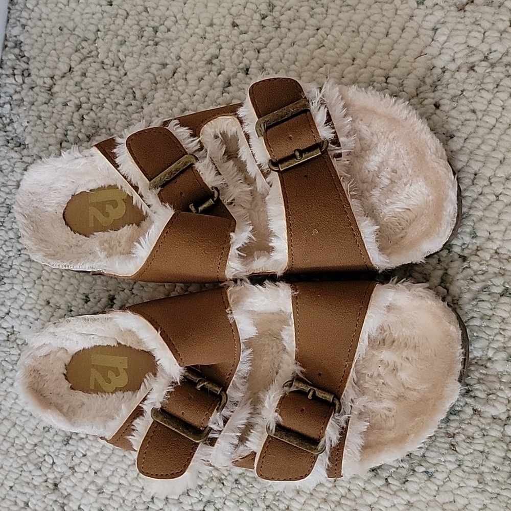 Berrie Shoe in 7 Medium